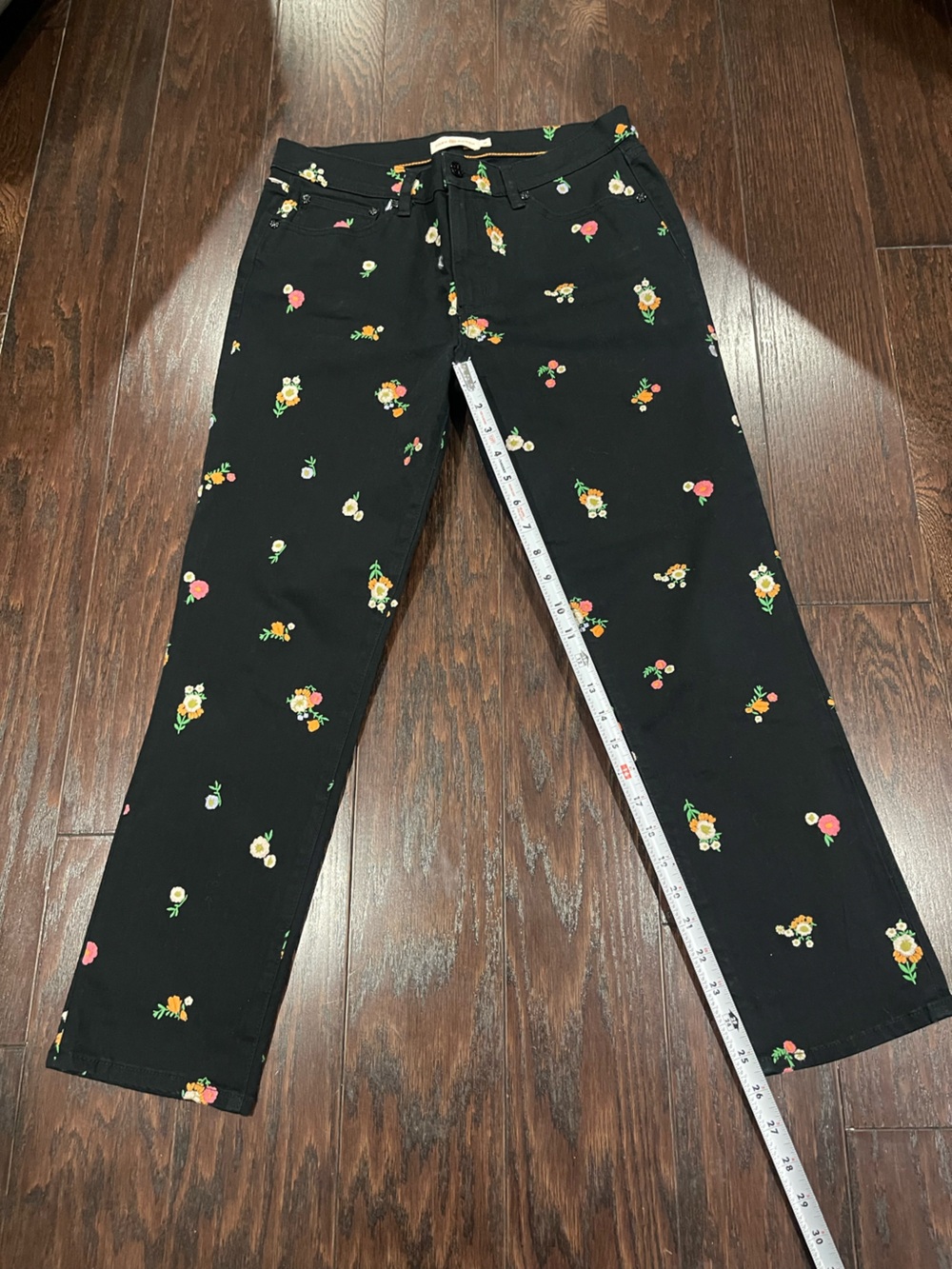 TORY BURCH Brindle Black Floral Embroidered Denim Jeans Pant size 29 - Picture 3 of 8